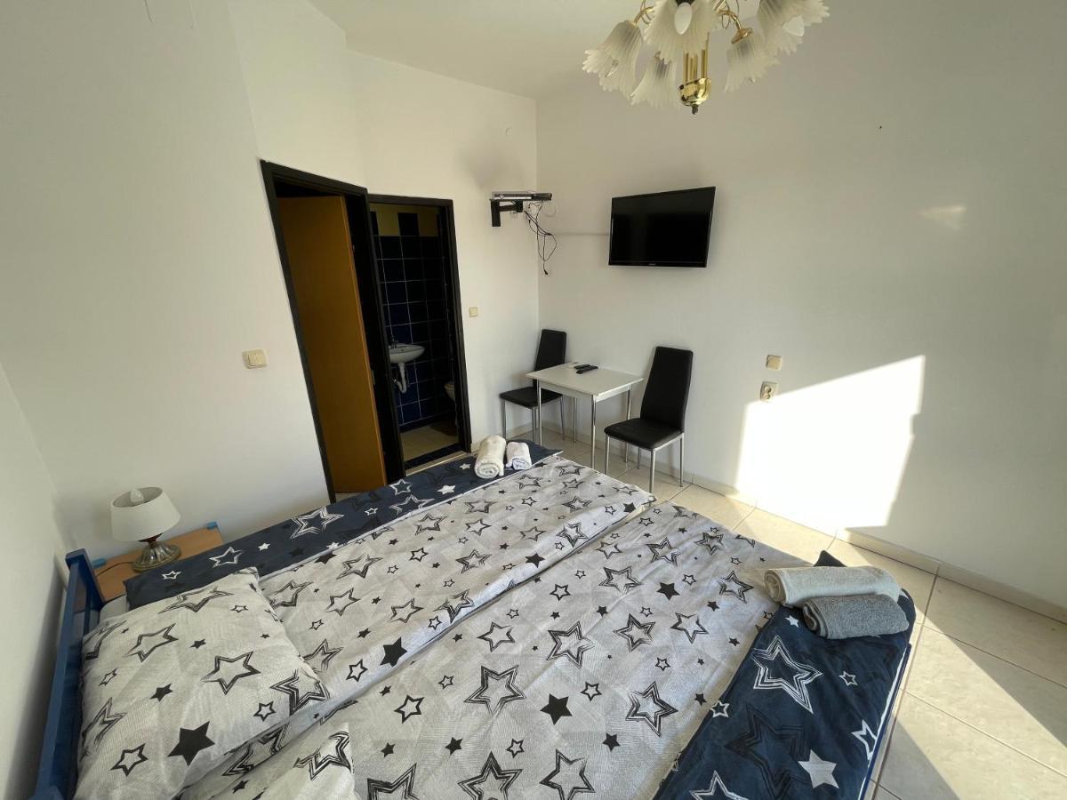 Apartmani Noelle Novi Vinodolski Ngoại thất bức ảnh