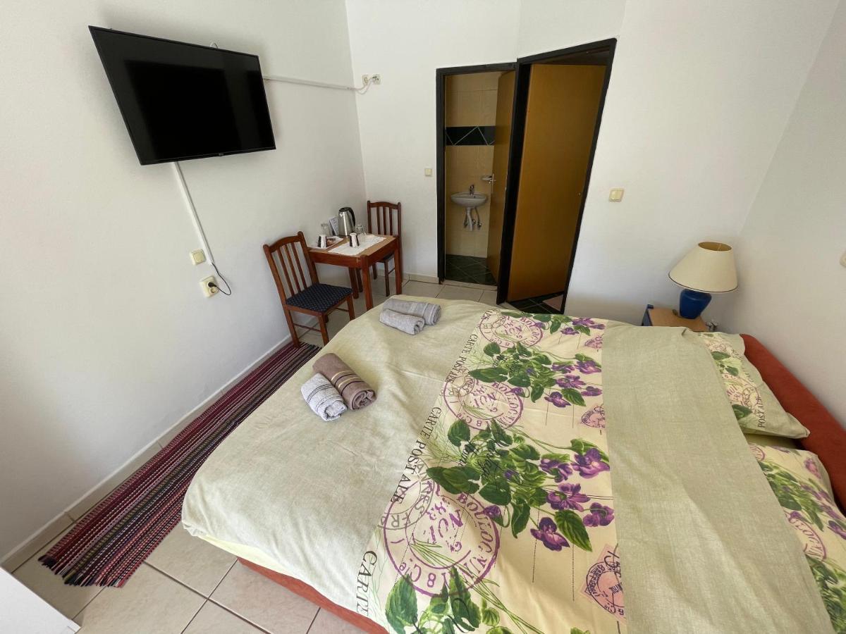 Apartmani Noelle Novi Vinodolski Ngoại thất bức ảnh